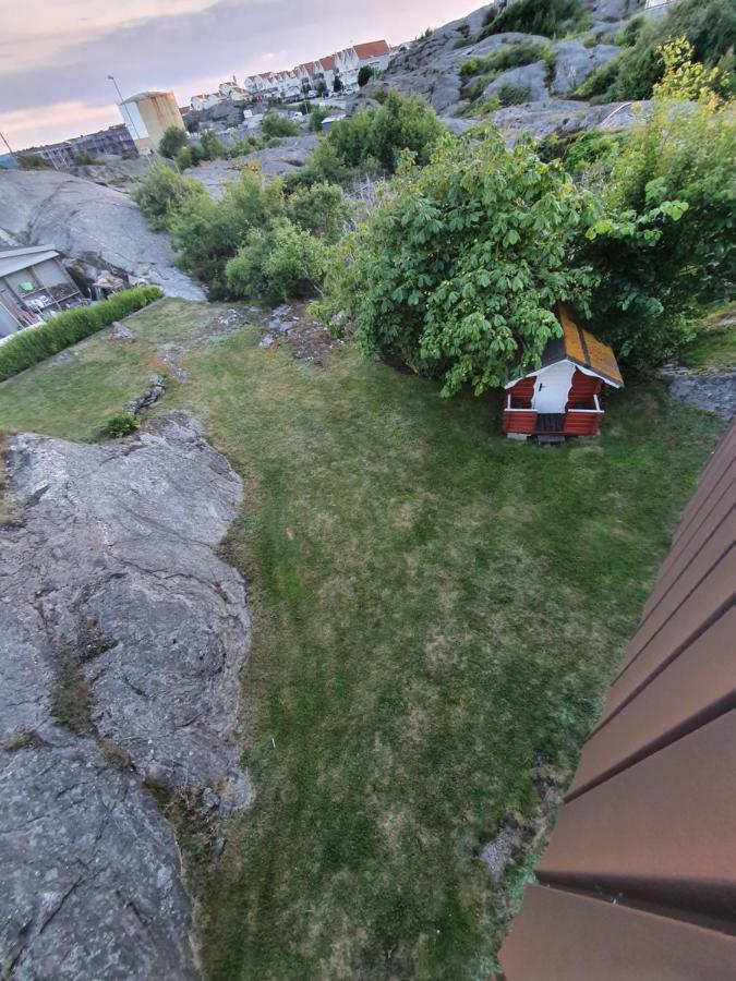 50 M Till Bad I Centrala Skaerhamn 外观 照片